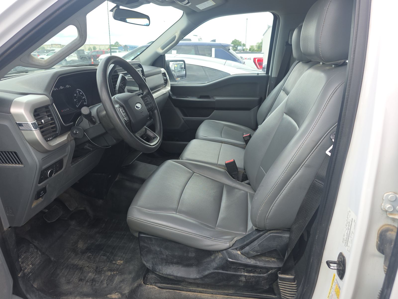 FORD F-150 - 8
