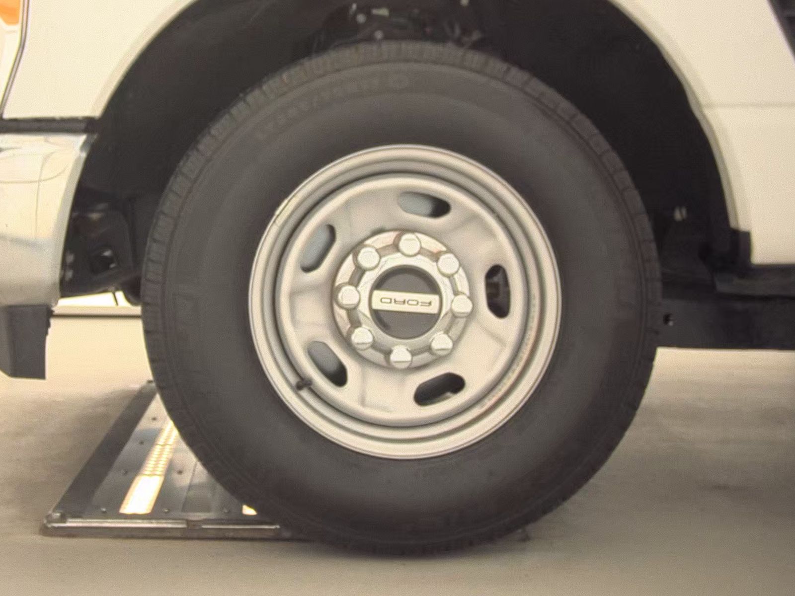 FORD F-250 - 10