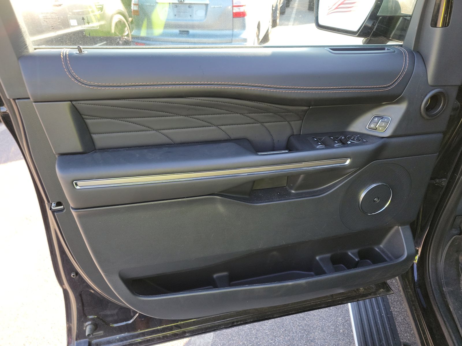 FORD EXPEDITION MAX - 10