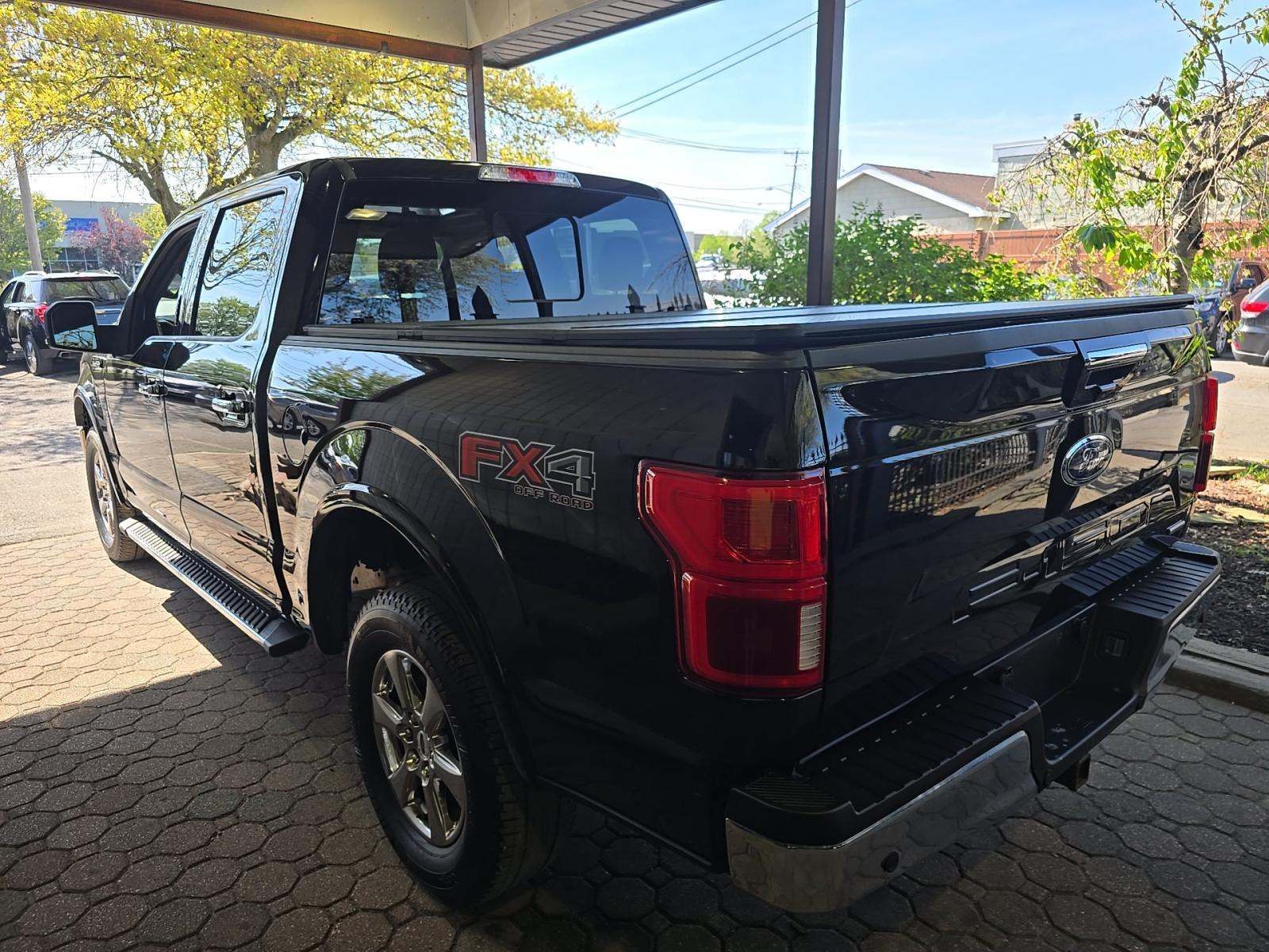 FORD F-150 - 4
