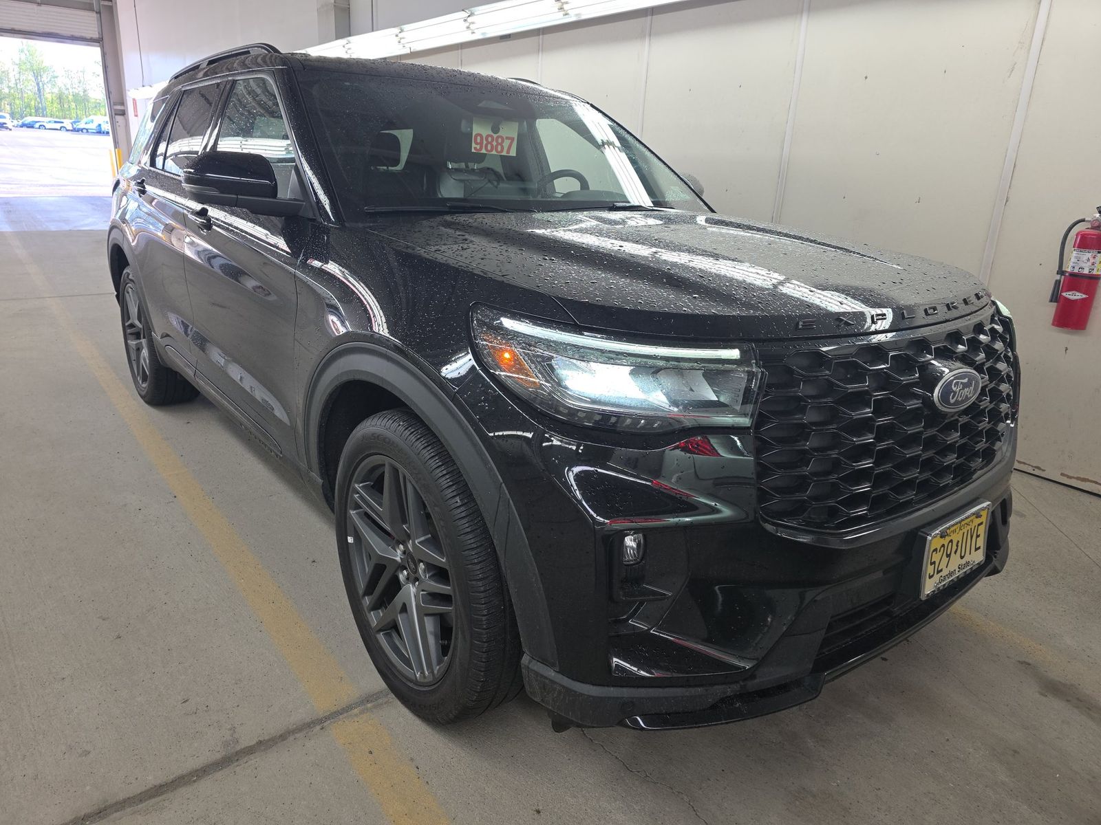 FORD EXPLORER - 4