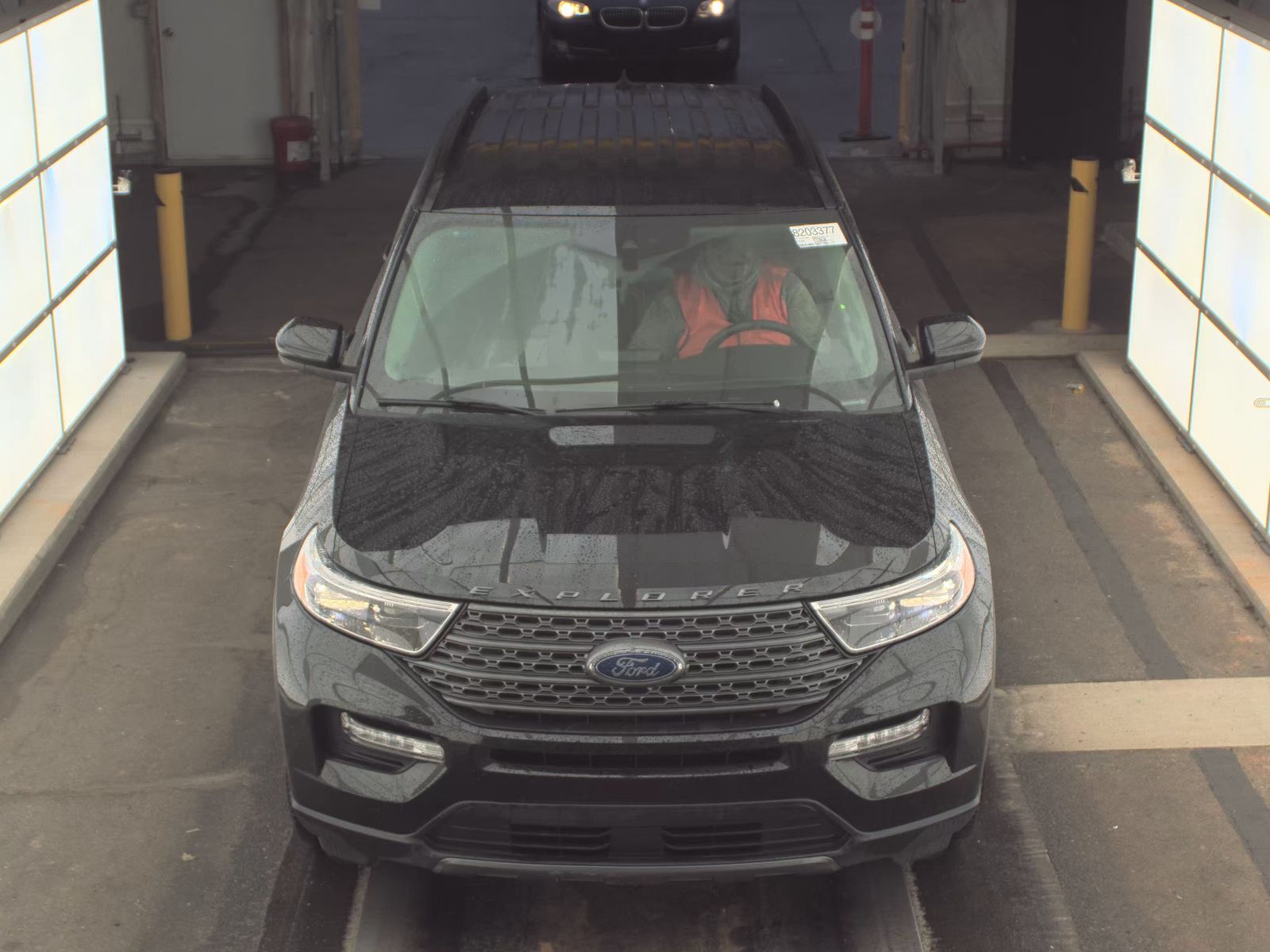 FORD EXPLORER - 3