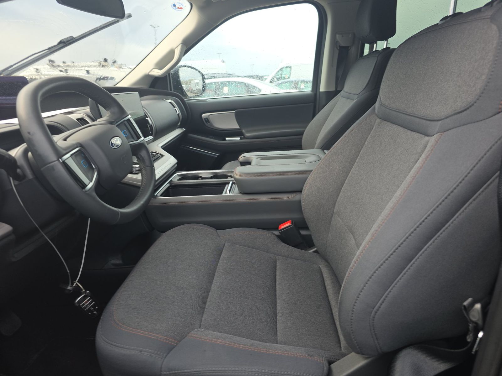 FORD EXPEDITION - 8
