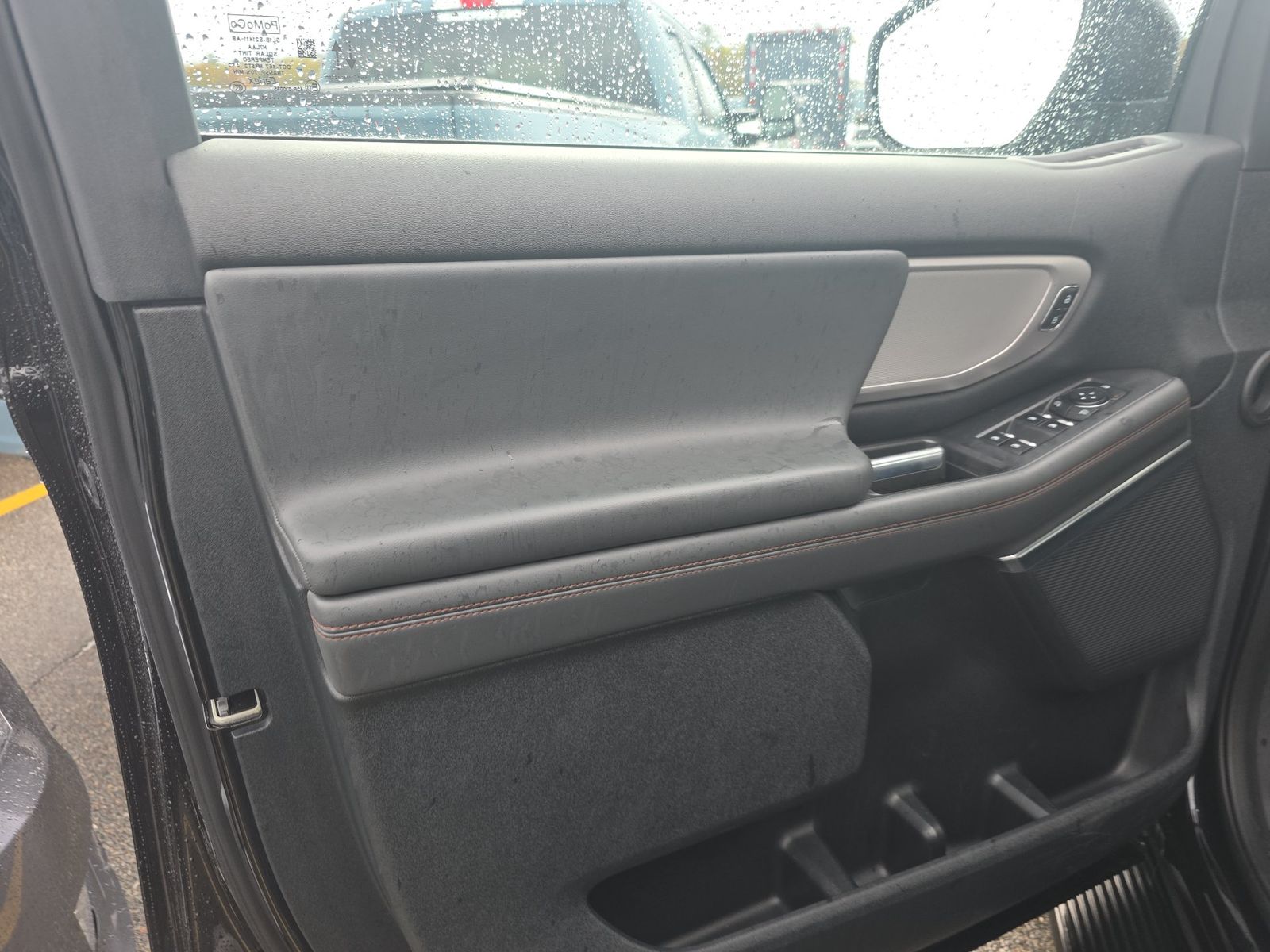 FORD EXPEDITION - 10