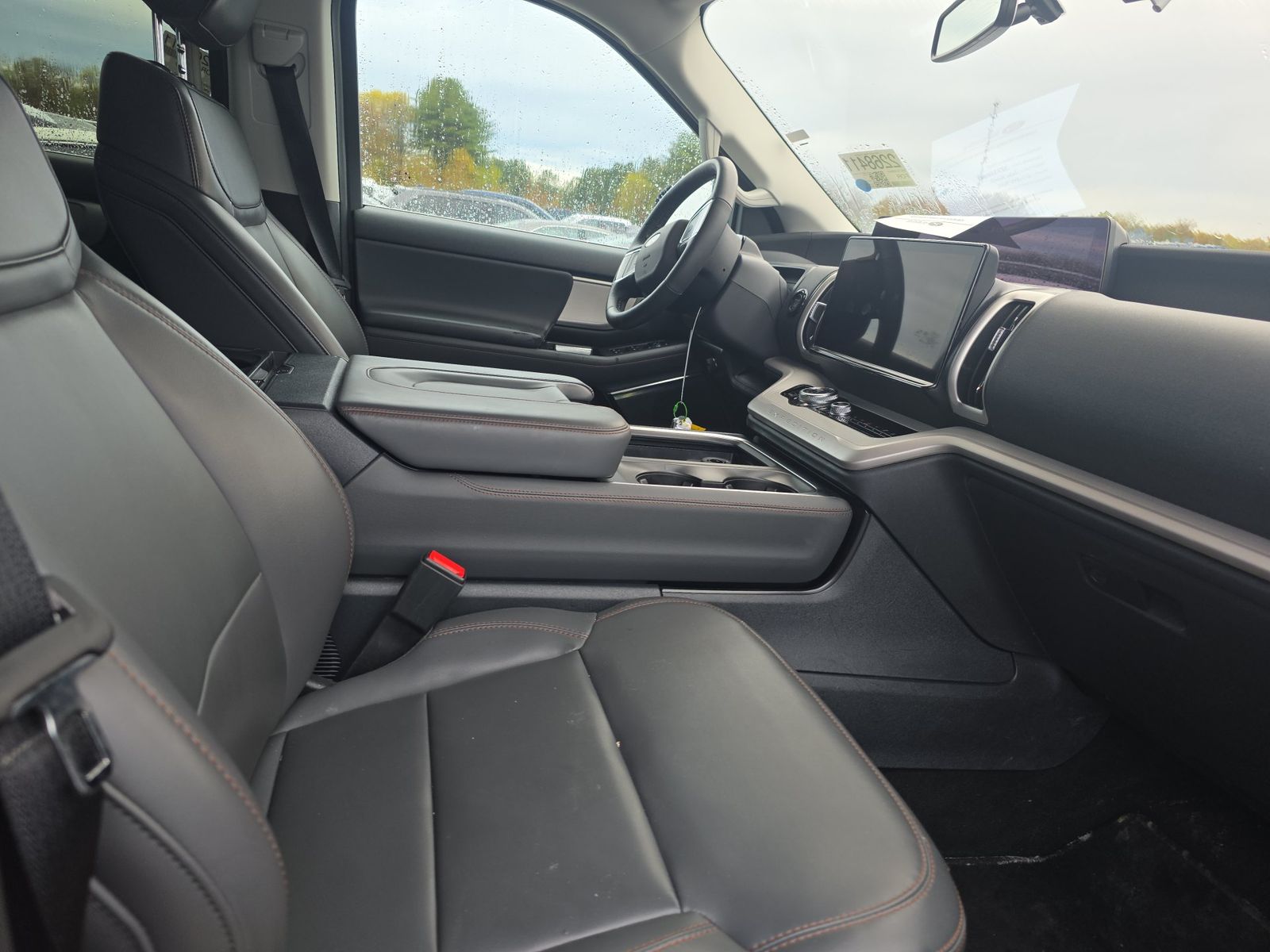 FORD EXPEDITION - 9
