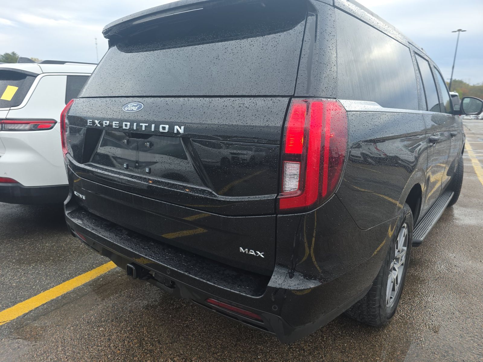 FORD EXPEDITION MAX - 5
