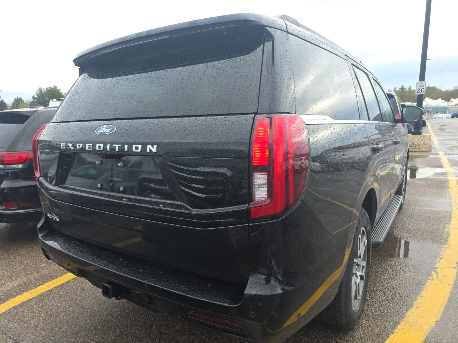 FORD EXPEDITION - 5
