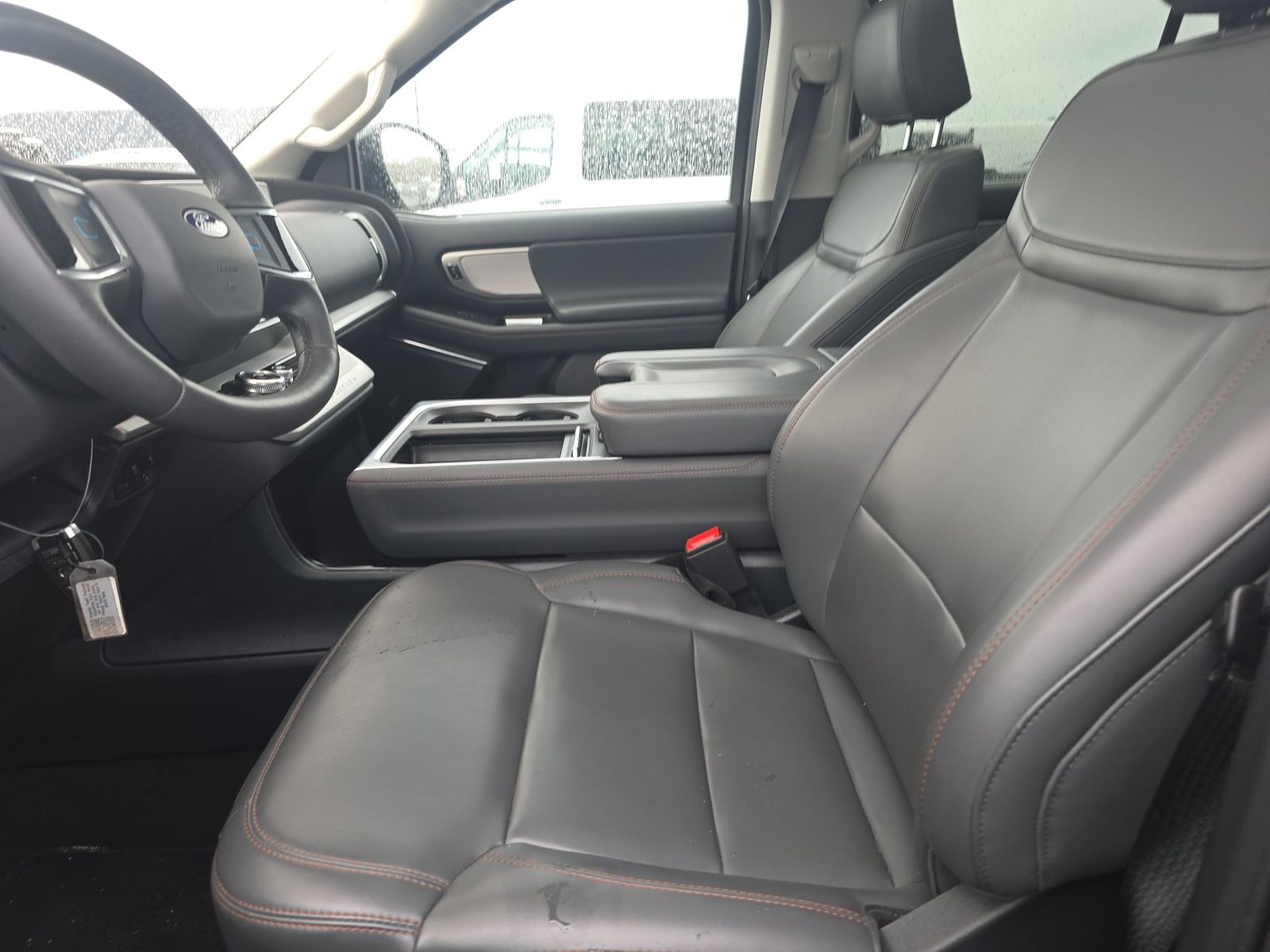 FORD EXPEDITION - 8