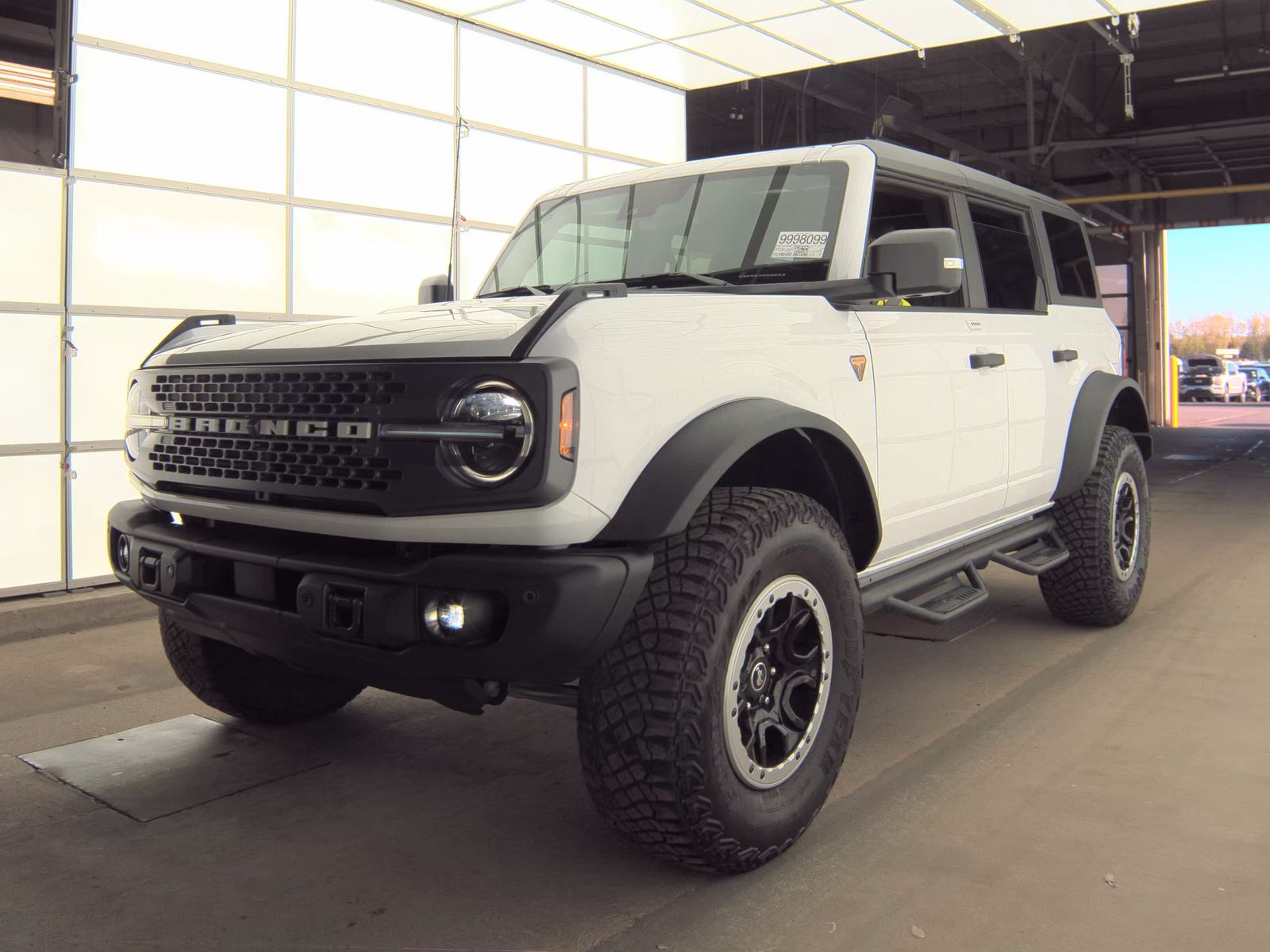 FORD BRONCO - 1