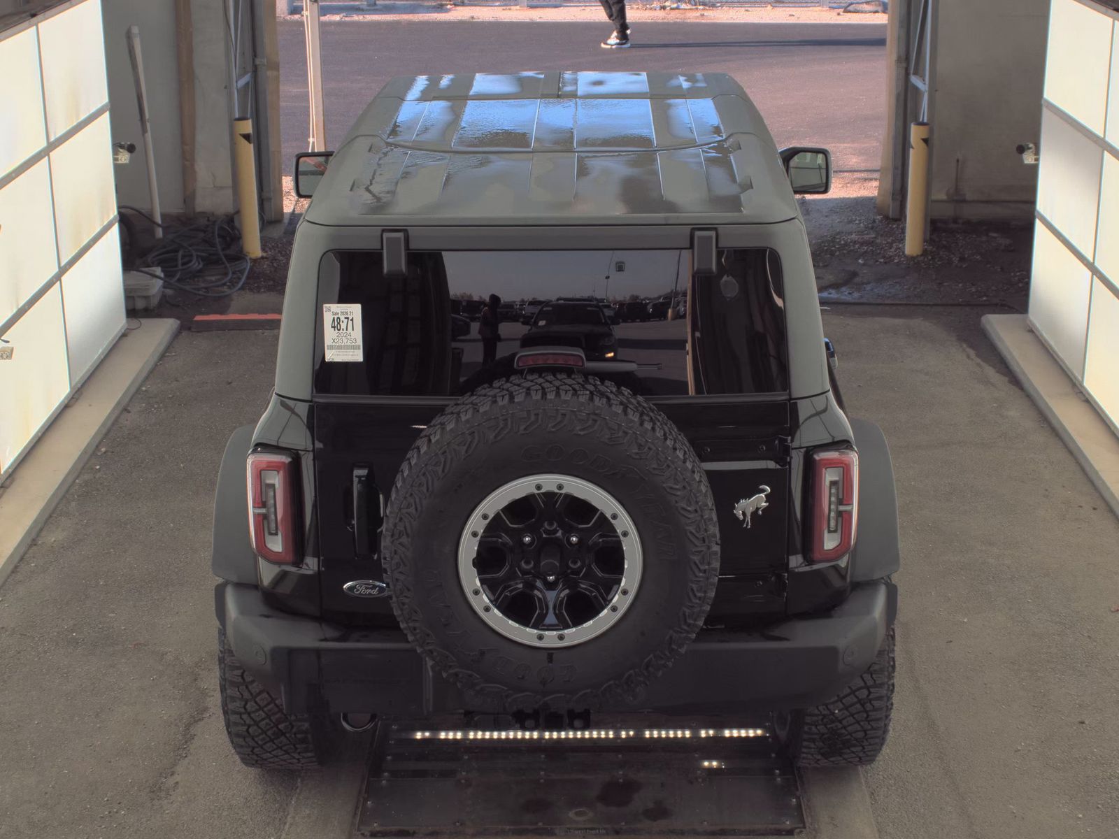FORD BRONCO - 7