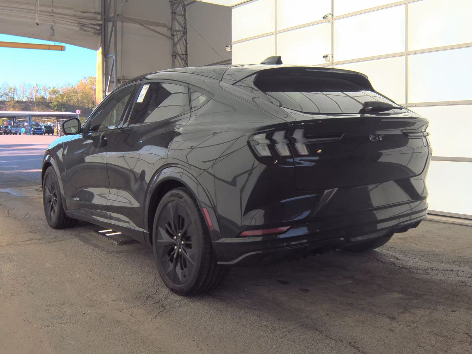 FORD MUSTANG MACH-E - 9