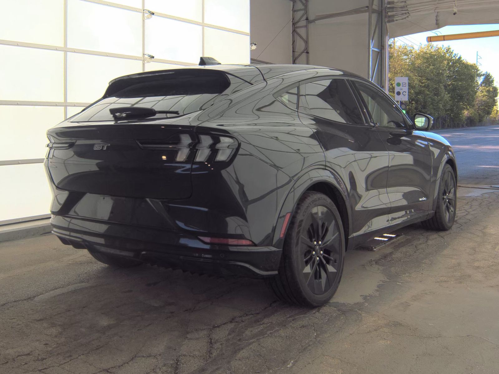 FORD MUSTANG MACH-E - 6