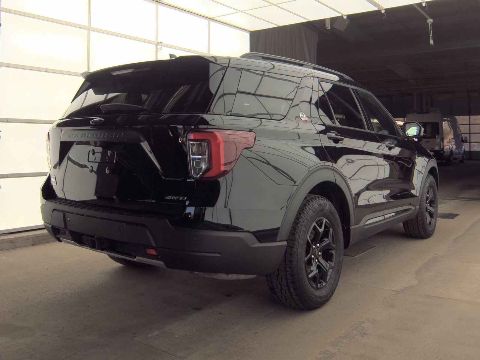 FORD EXPLORER - 6