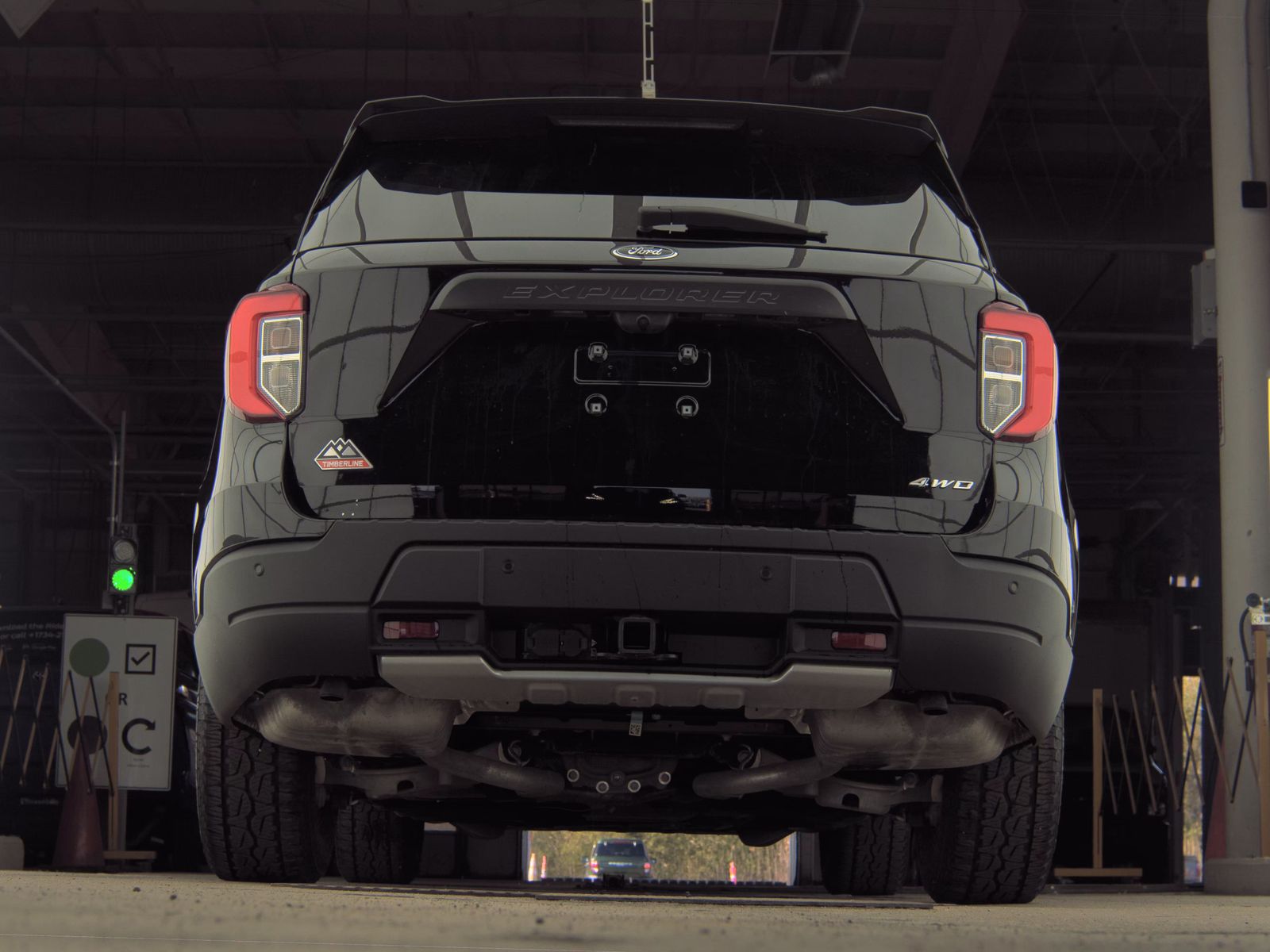 FORD EXPLORER - 8