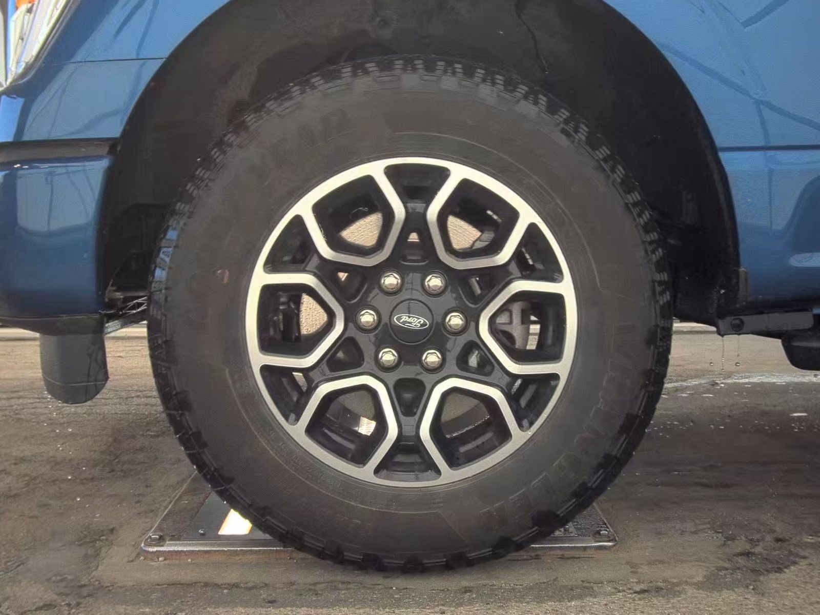 FORD F-150 - 10