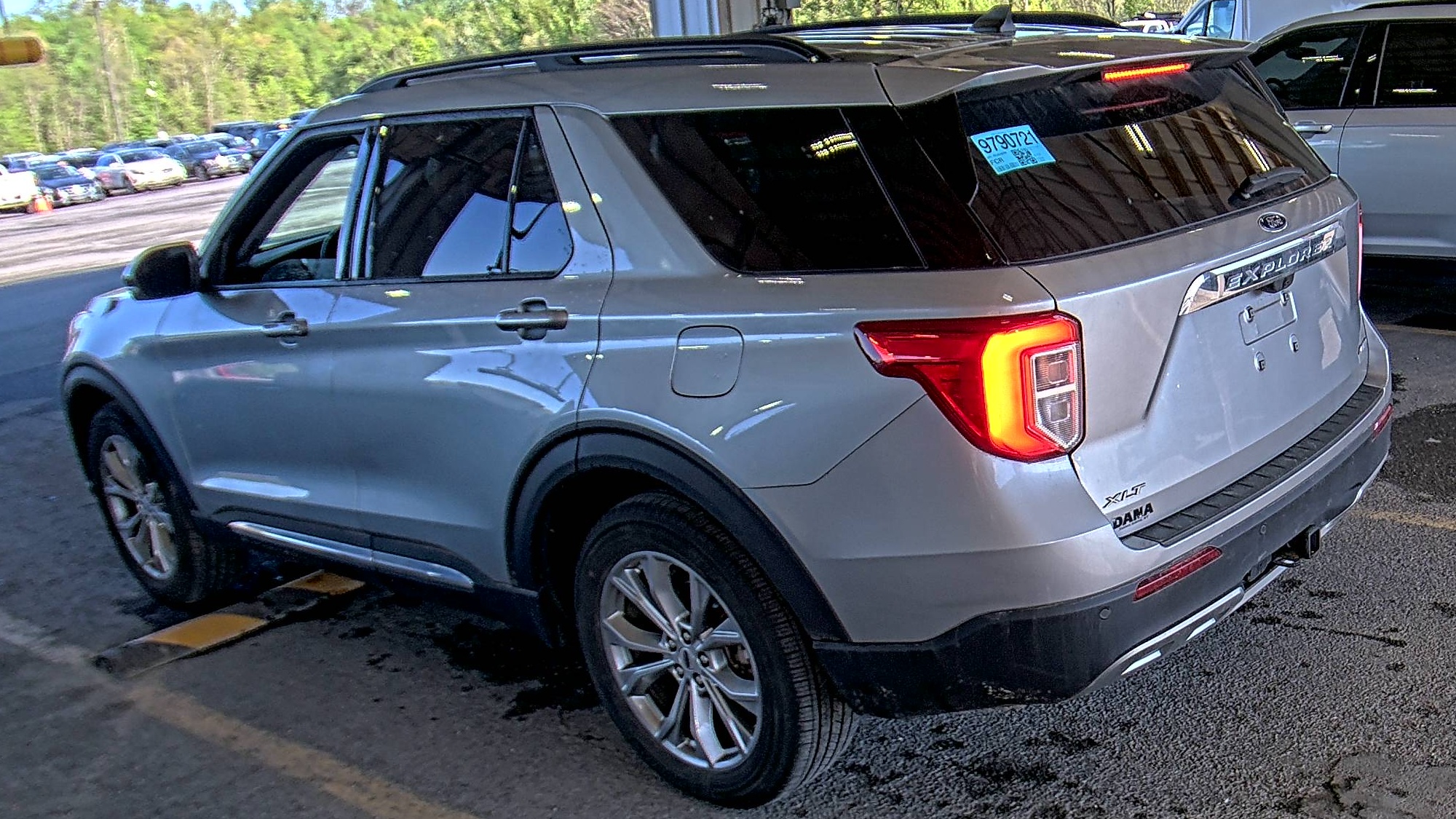 FORD EXPLORER - 7