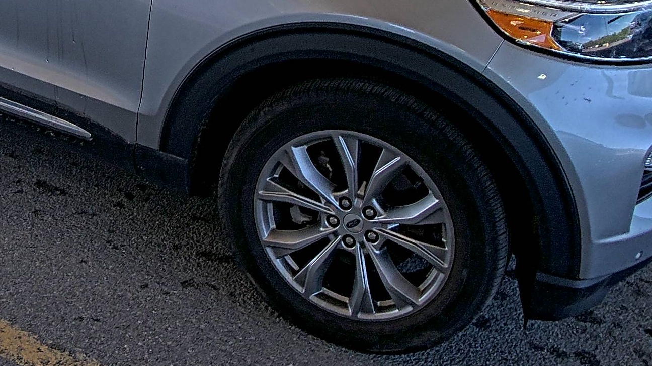 FORD EXPLORER - 9