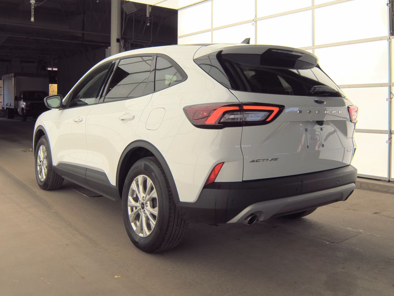 FORD ESCAPE - 9