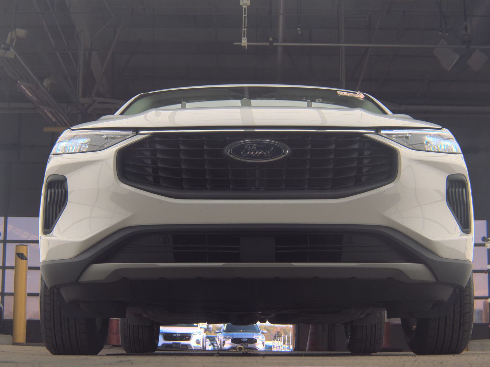 FORD ESCAPE - 4