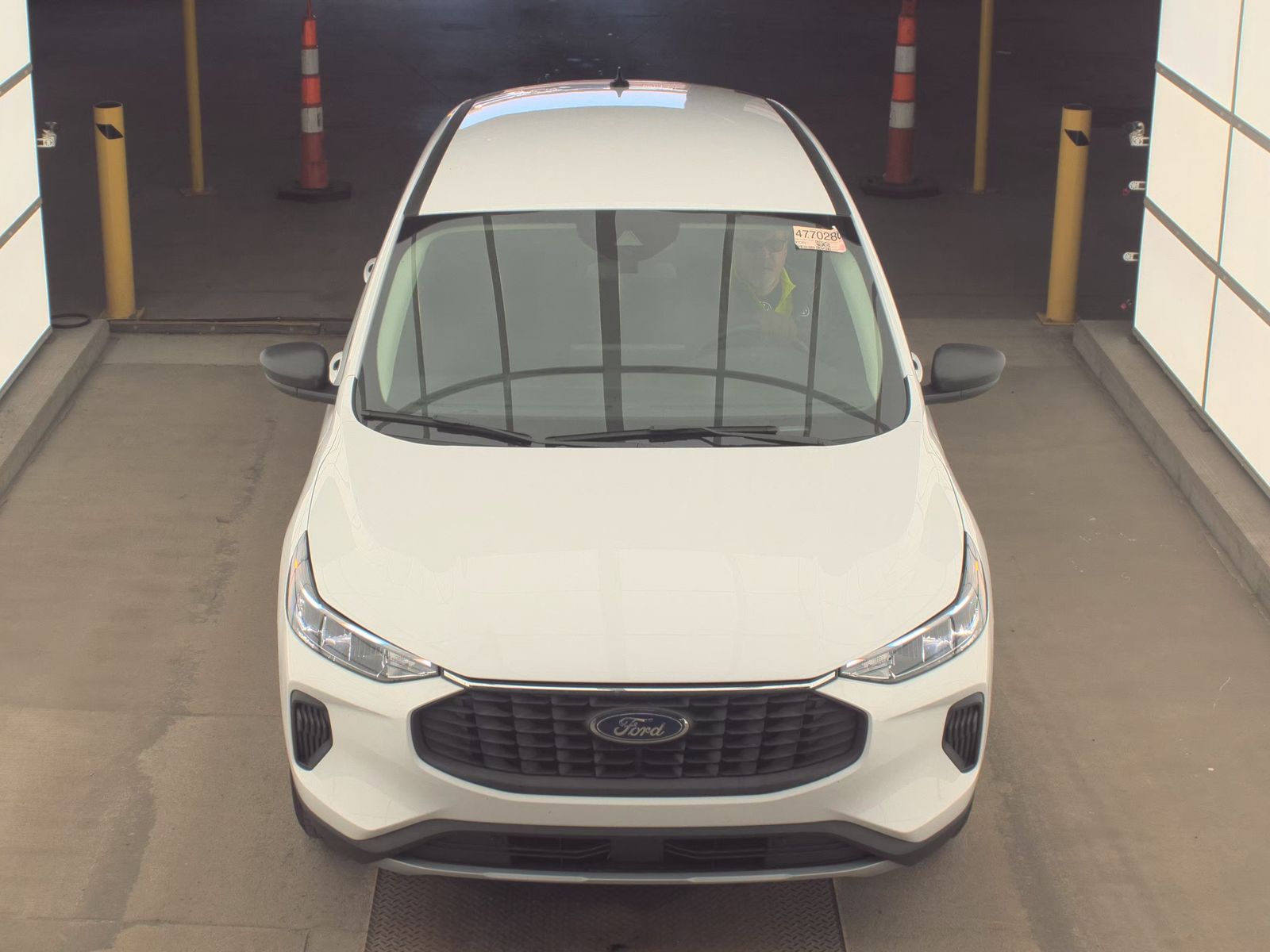 FORD ESCAPE - 3