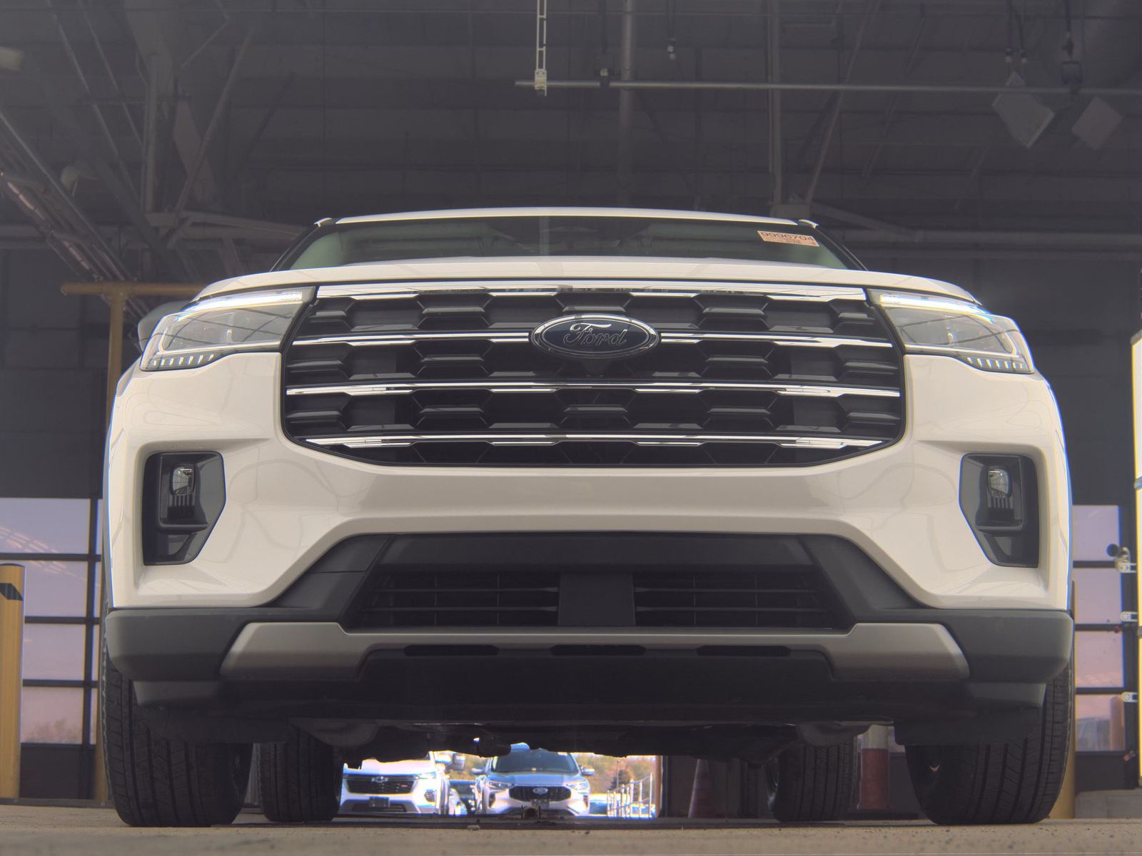 FORD EXPLORER - 4
