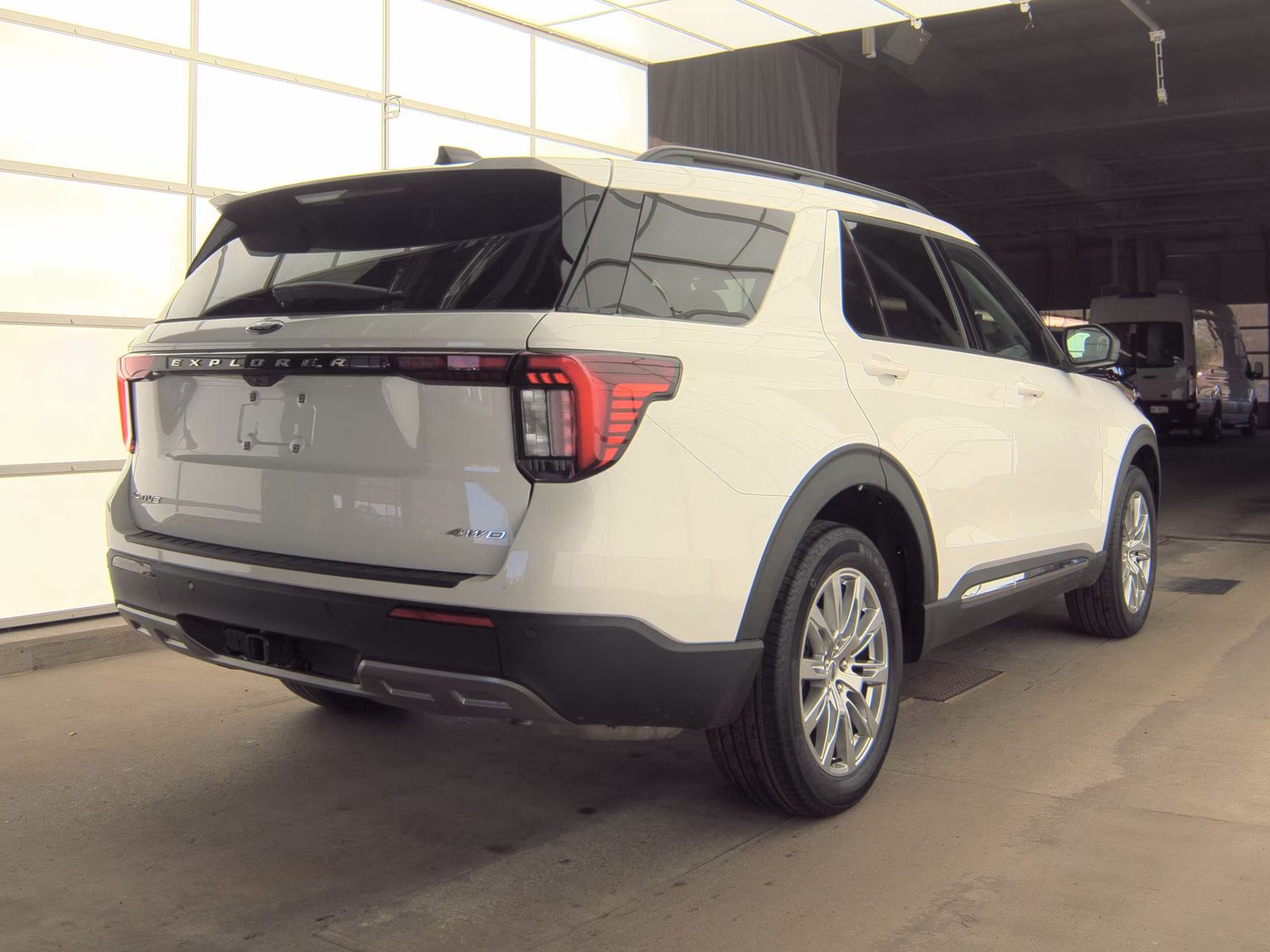 FORD EXPLORER - 6