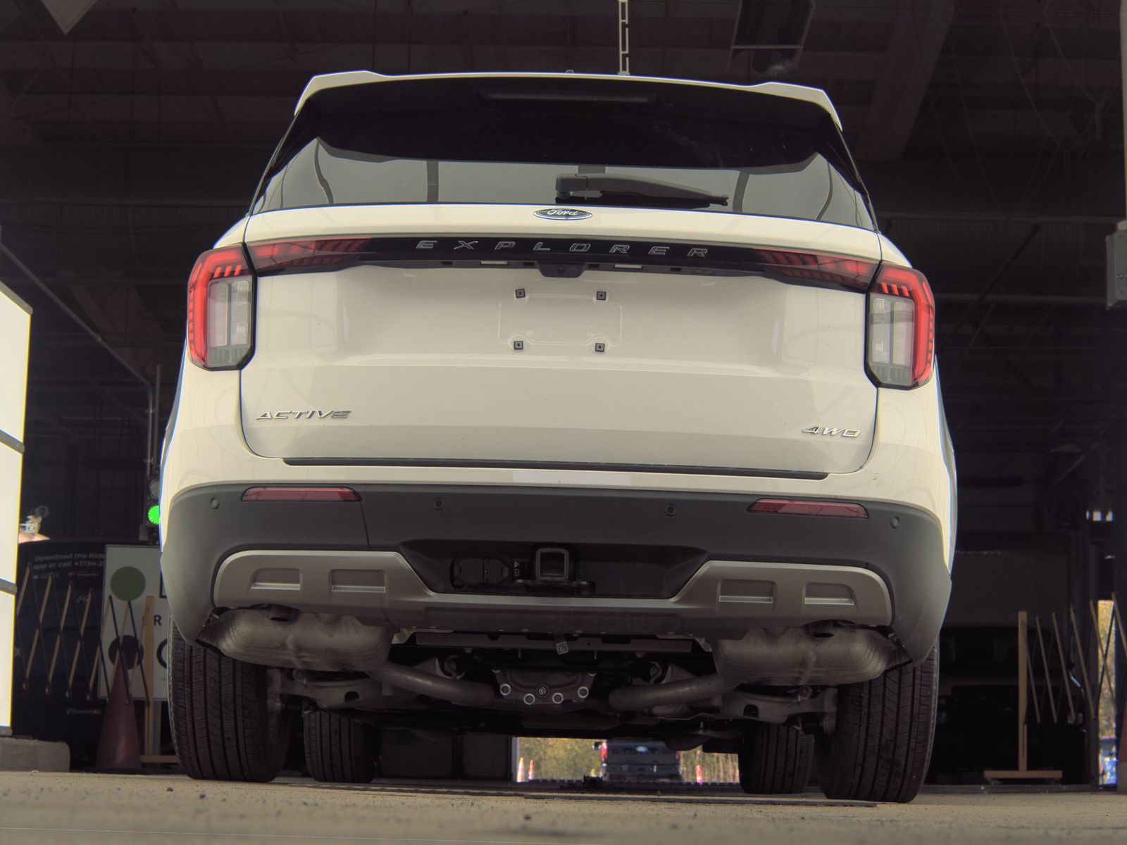 FORD EXPLORER - 8