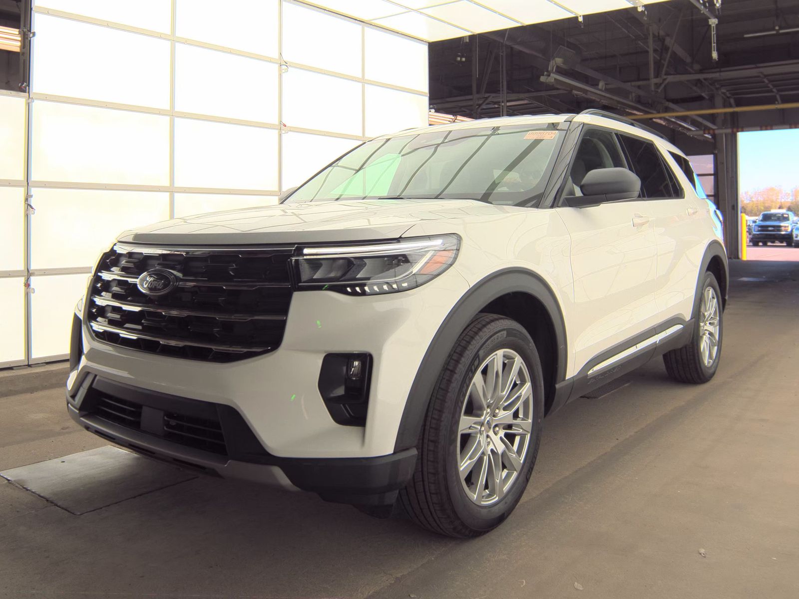 FORD EXPLORER - 1