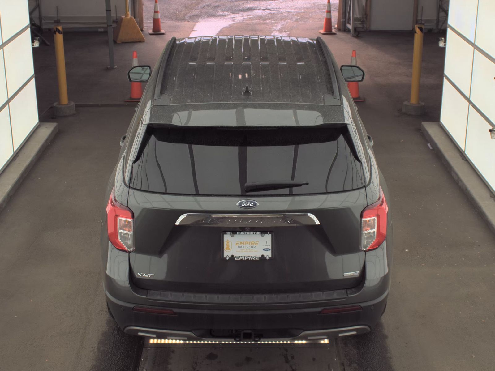 FORD EXPLORER - 7