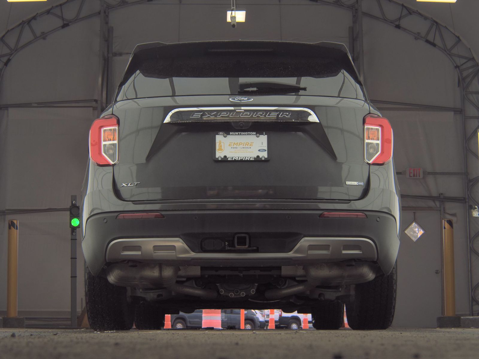 FORD EXPLORER - 8