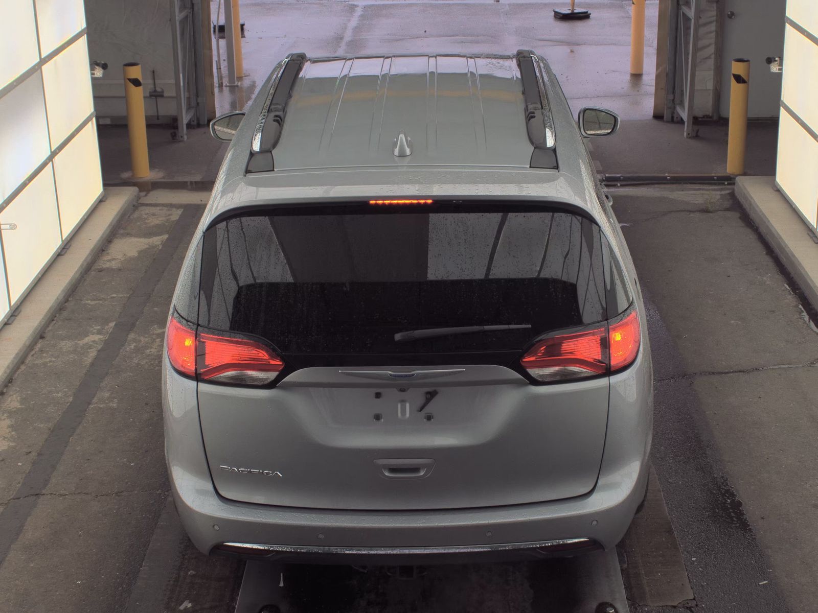 2020 Chrysler Pacifica Touring L Plus FWD