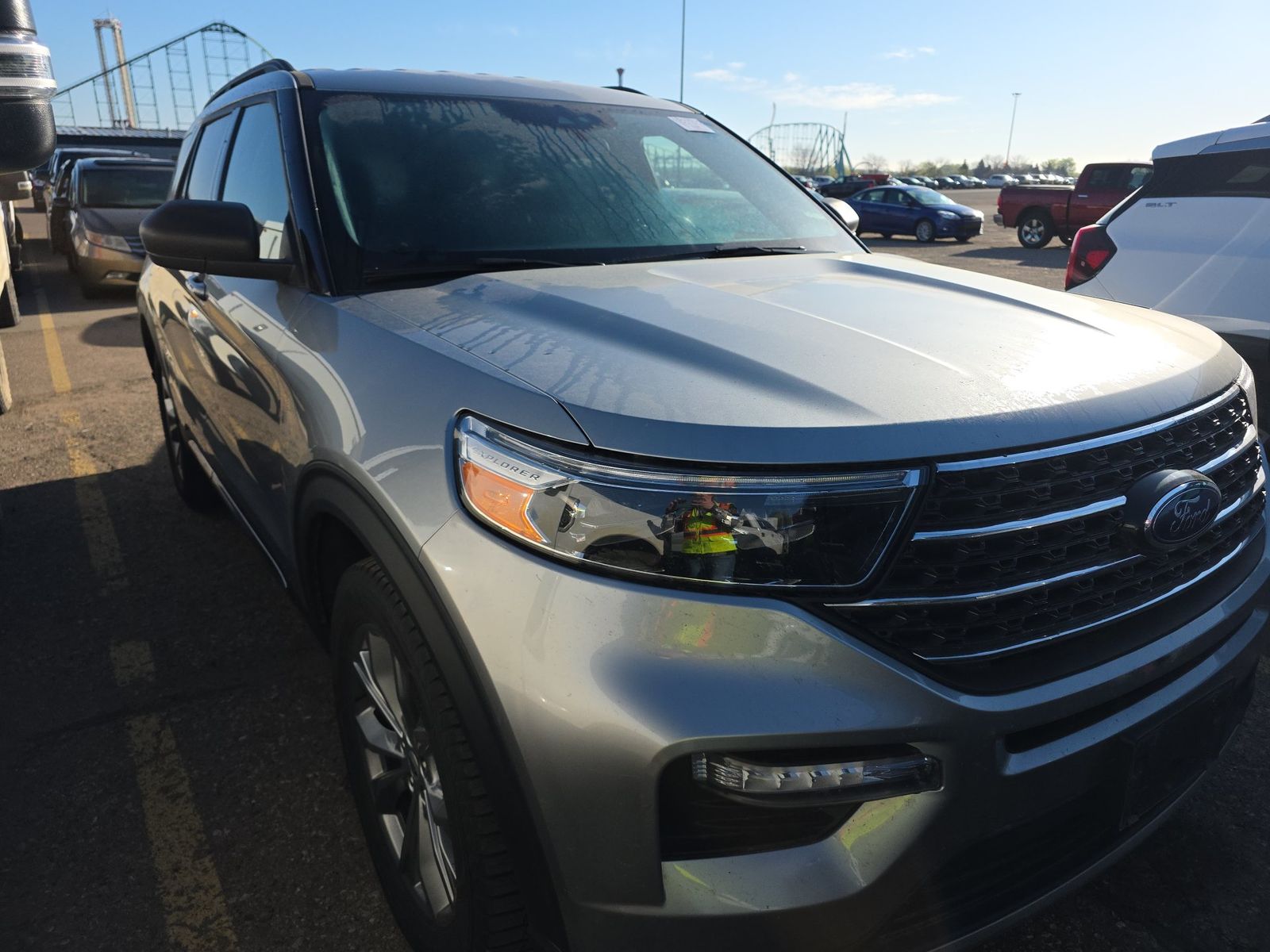 FORD EXPLORER - 4