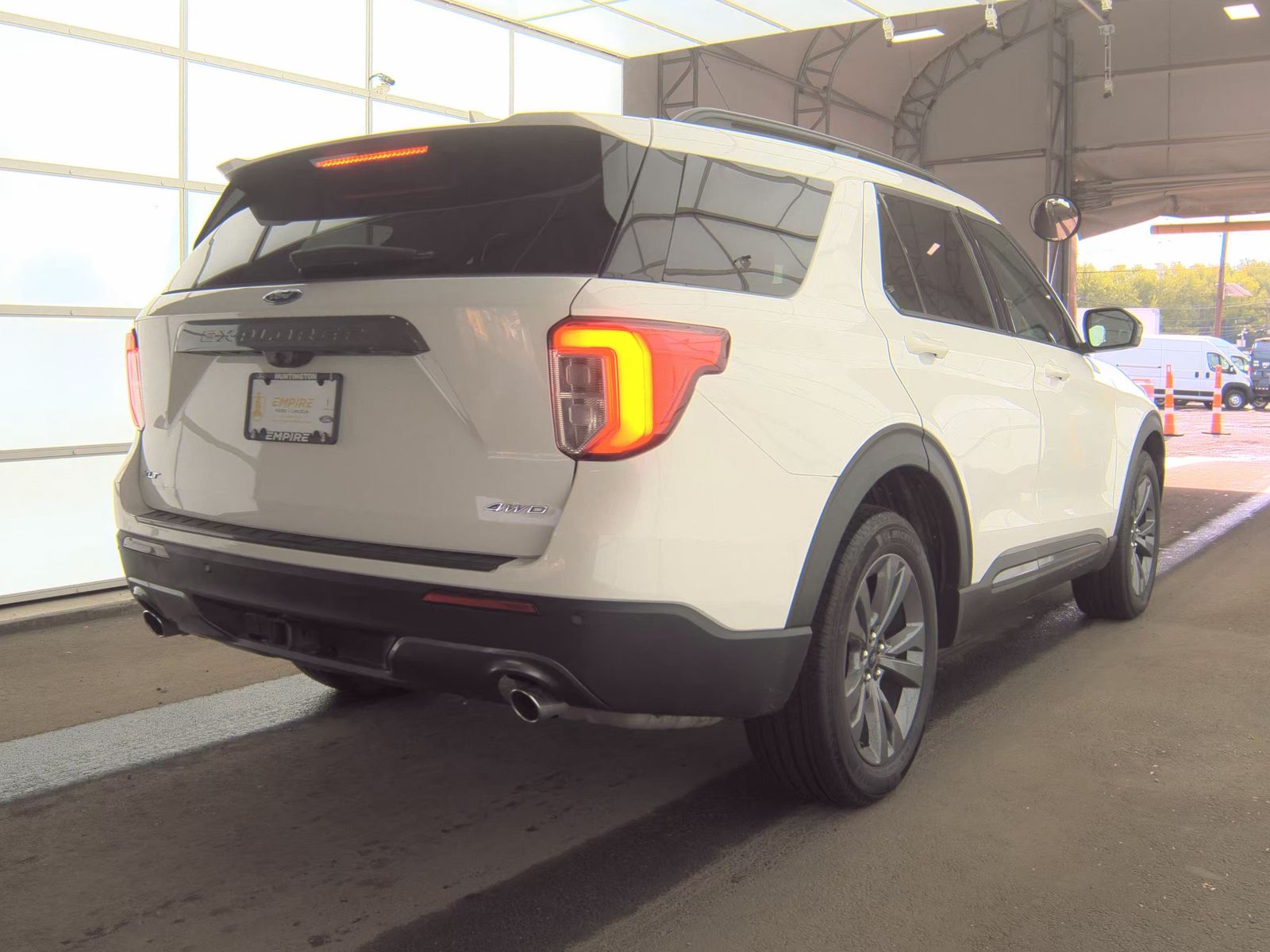 FORD EXPLORER - 6