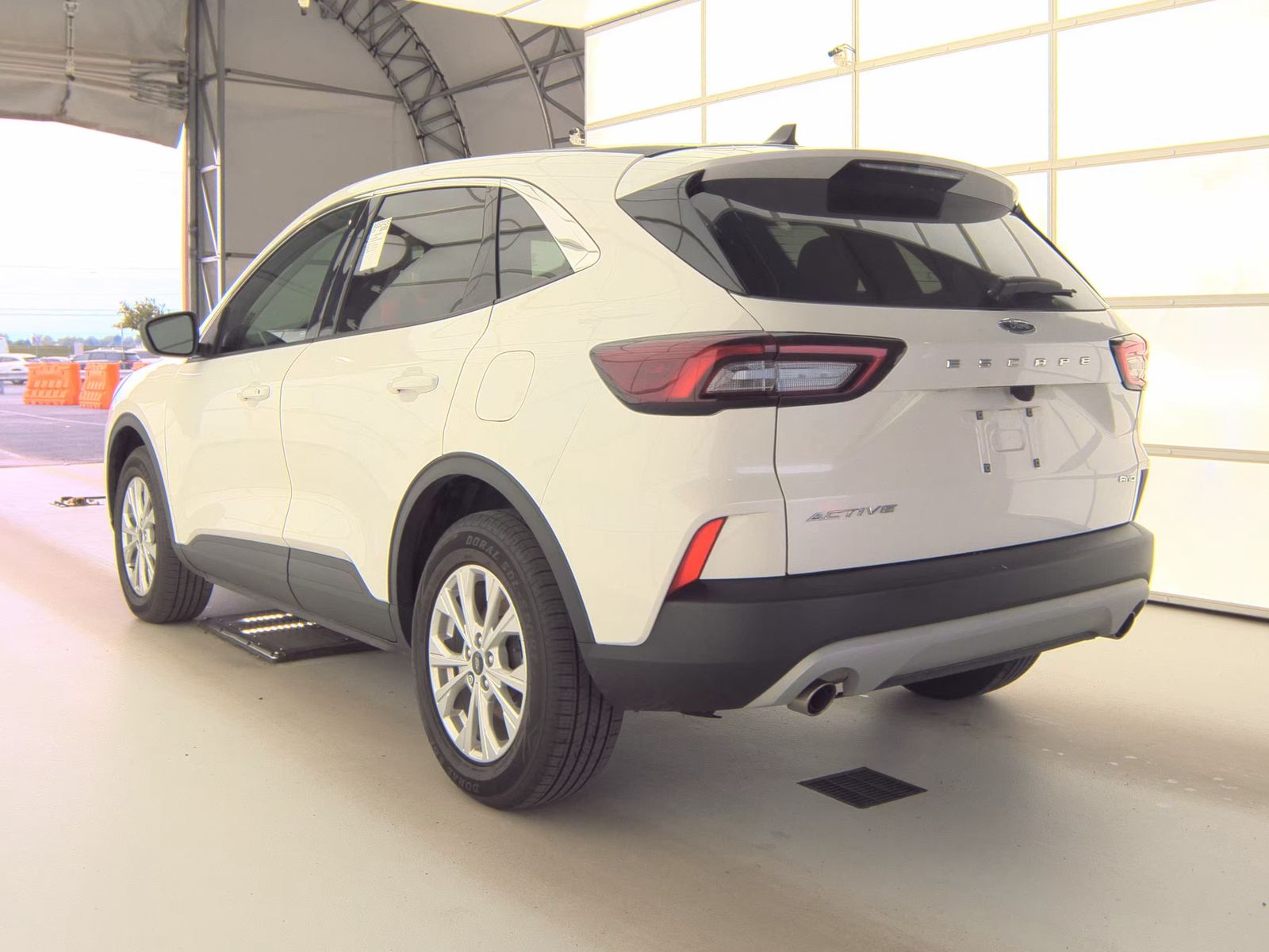 FORD ESCAPE - 9