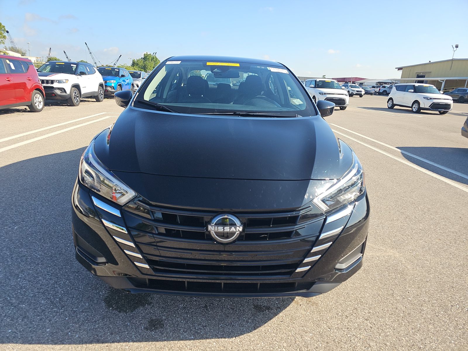NISSAN VERSA - 3