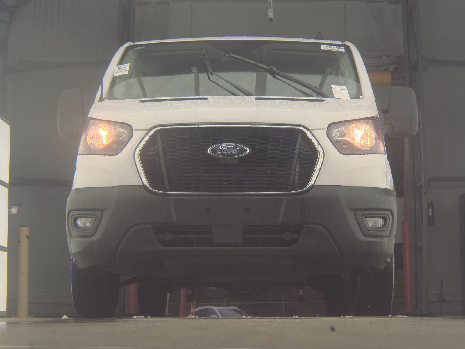 FORD TRANSIT 250 - 4