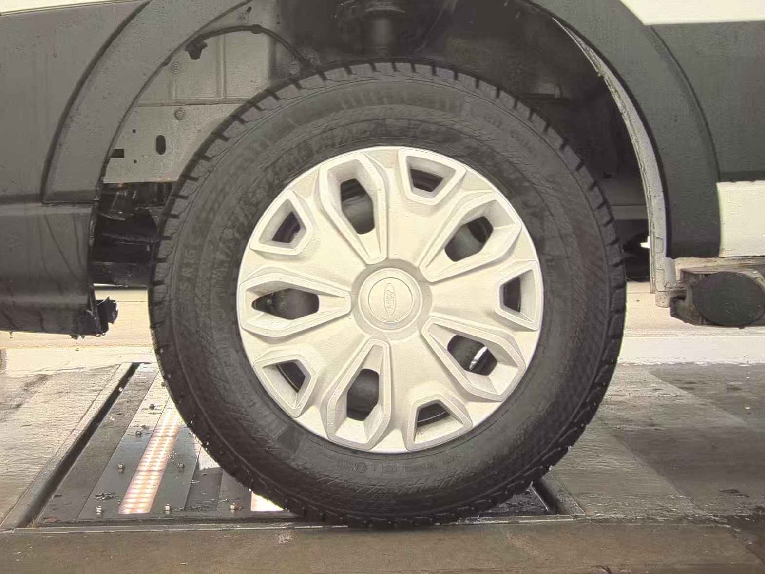 FORD TRANSIT 250 - 10