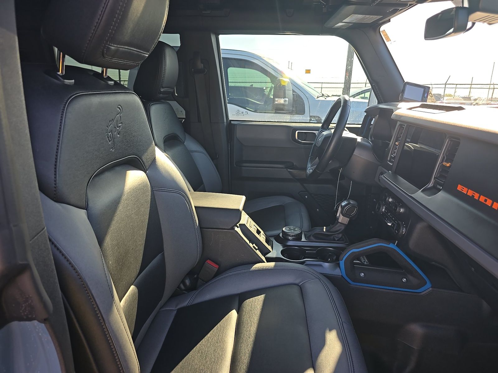 FORD BRONCO - 9