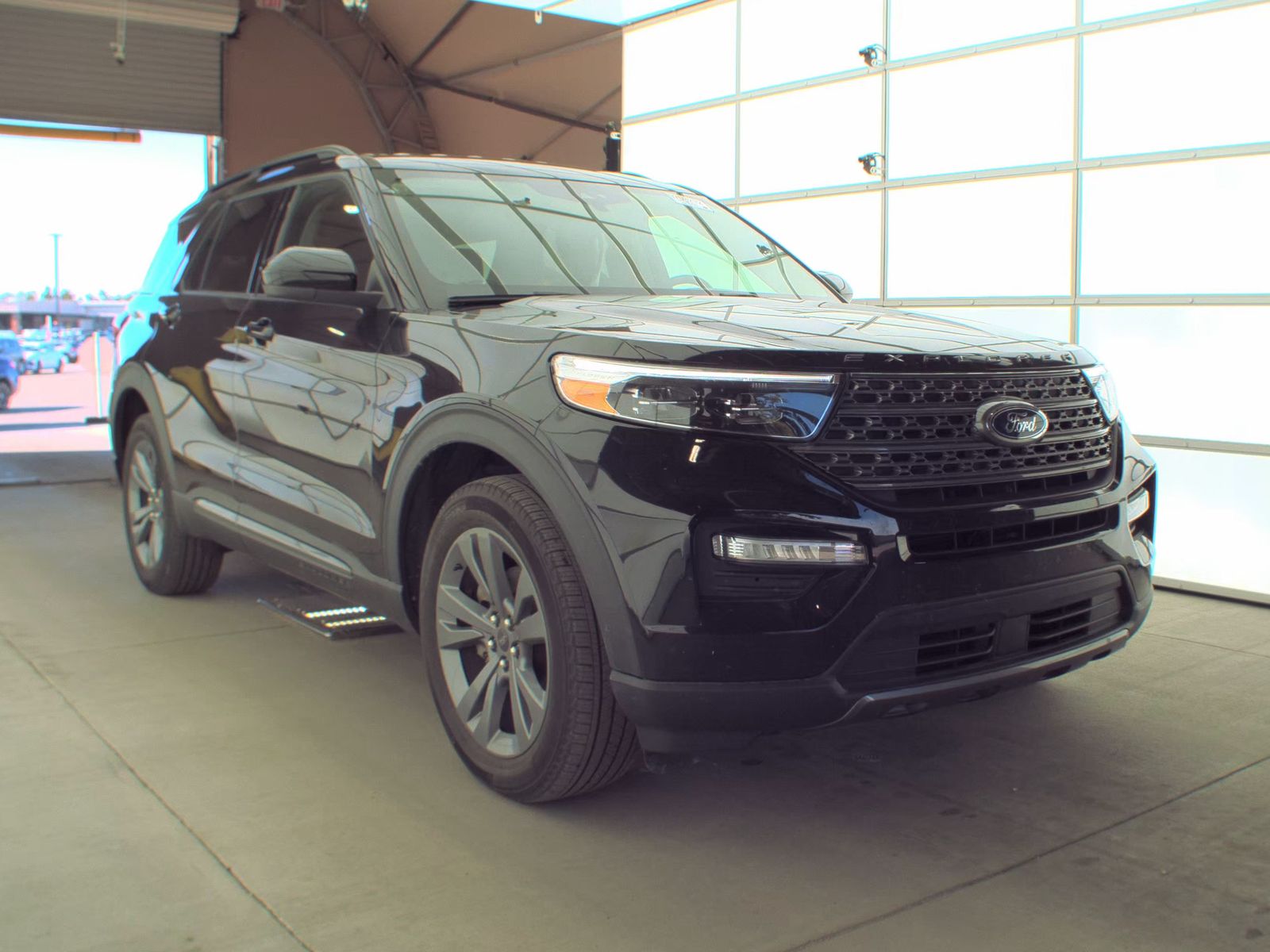 FORD EXPLORER - 5