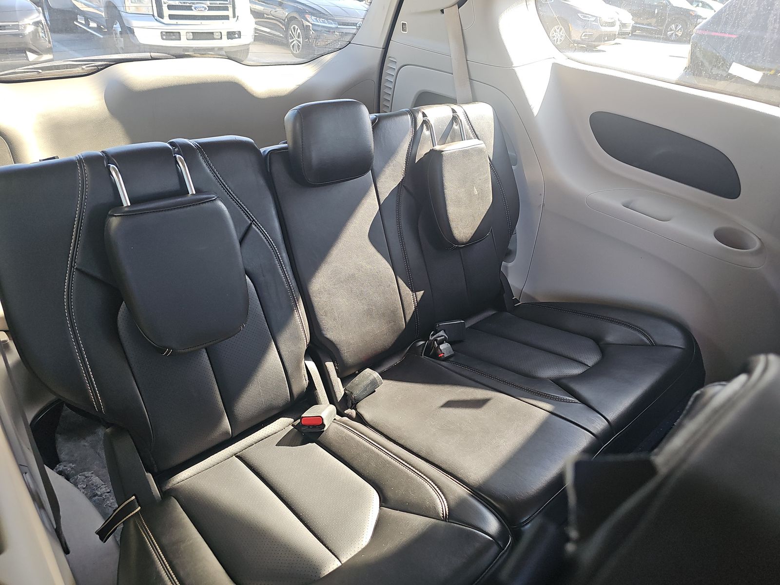 2023 Chrysler Pacifica Touring L FWD