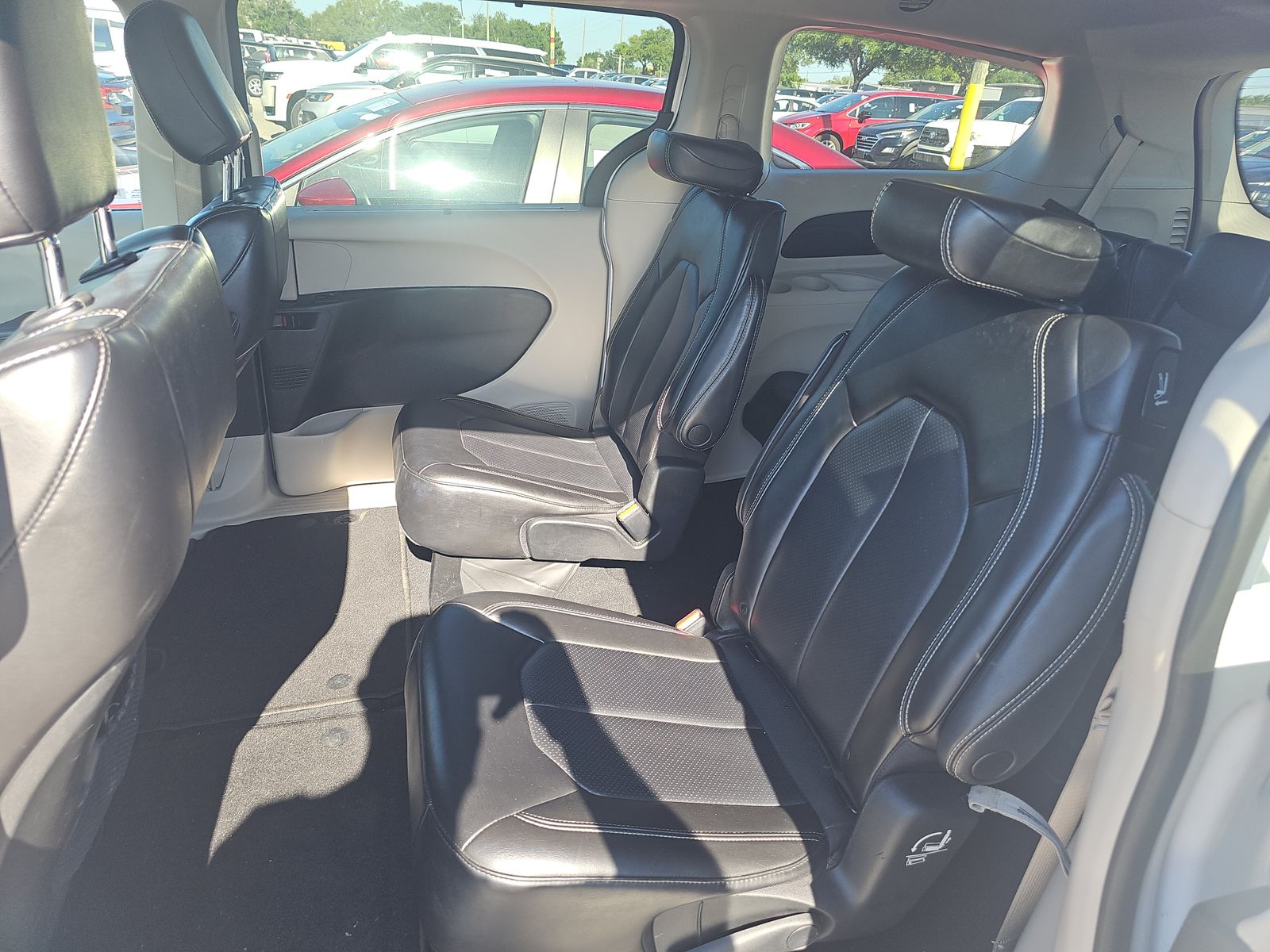 2023 Chrysler Pacifica Touring L FWD