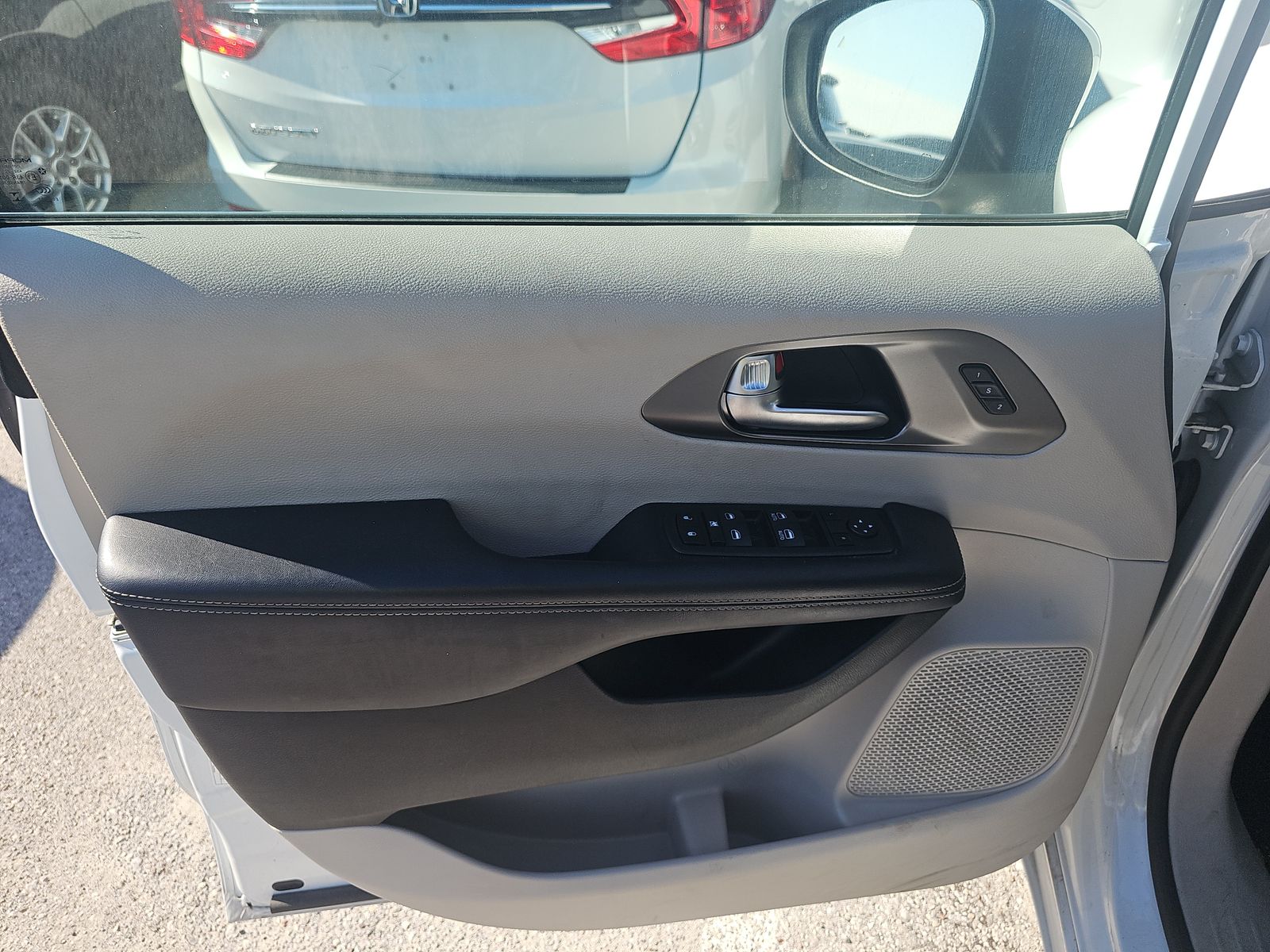 2023 Chrysler Pacifica Touring L FWD