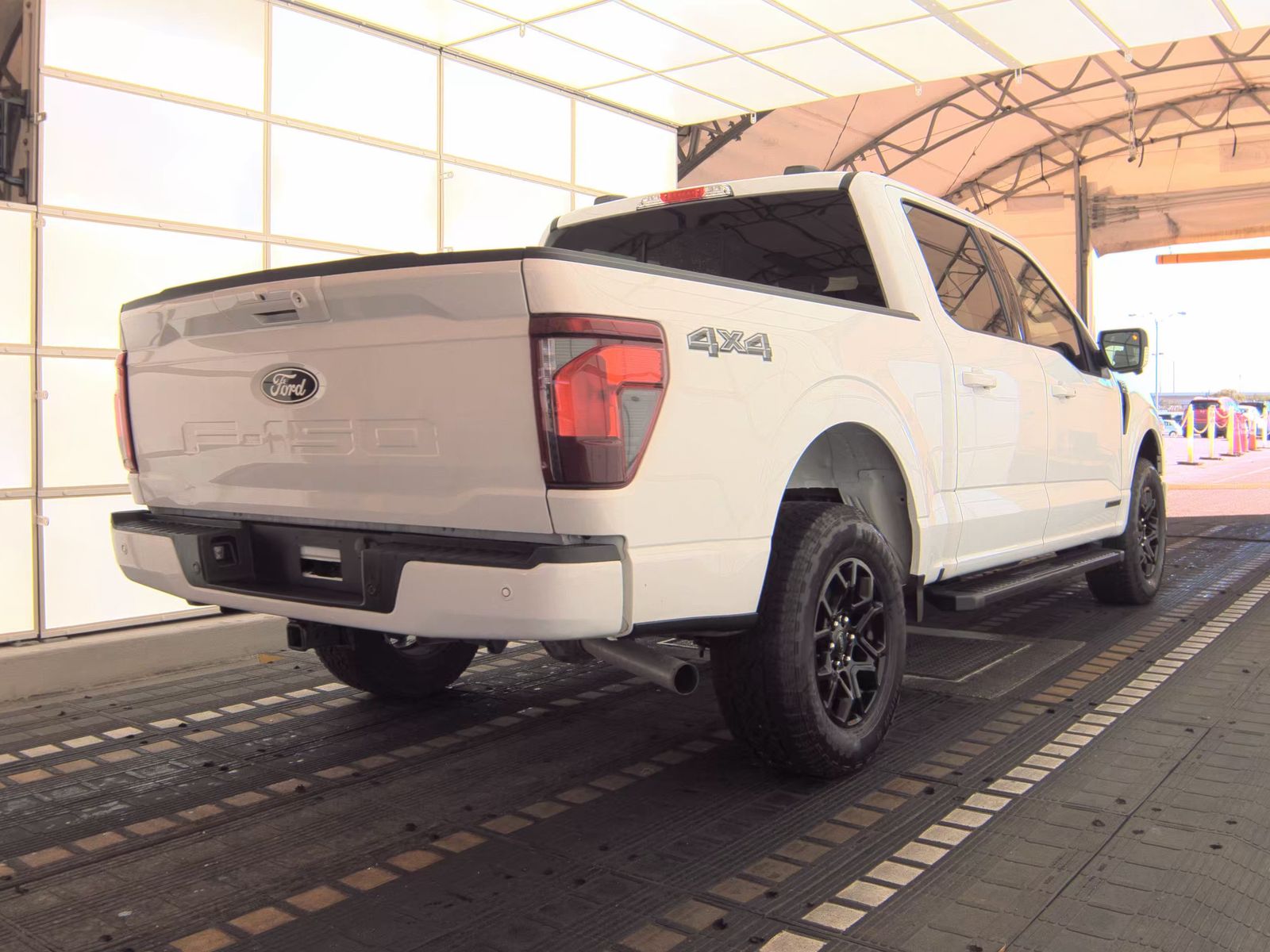FORD F-150 - 6