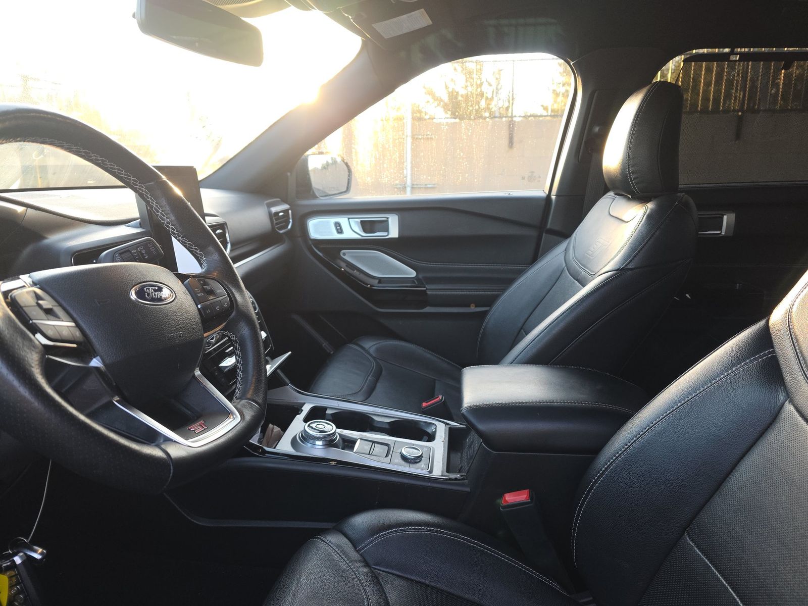 FORD EXPLORER - 8