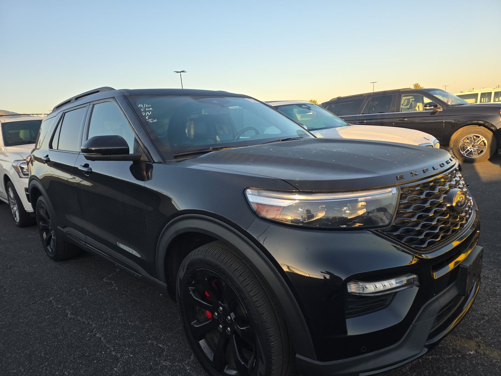 FORD EXPLORER - 4