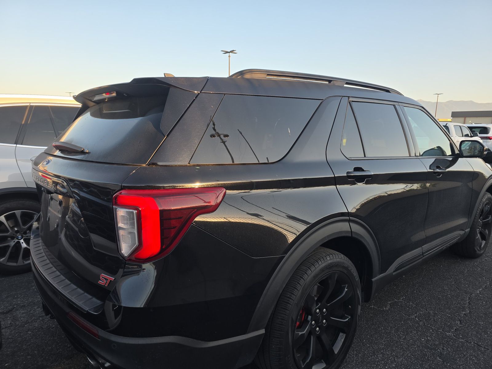 FORD EXPLORER - 5