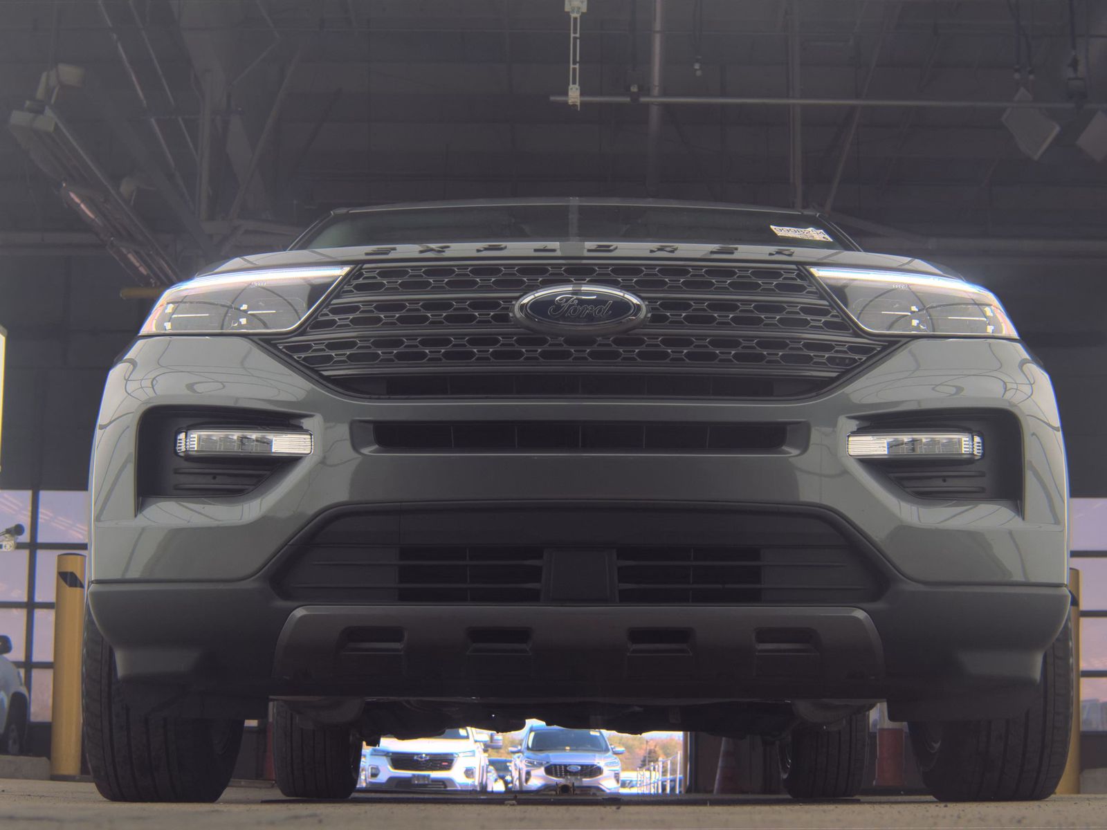 FORD EXPLORER - 4