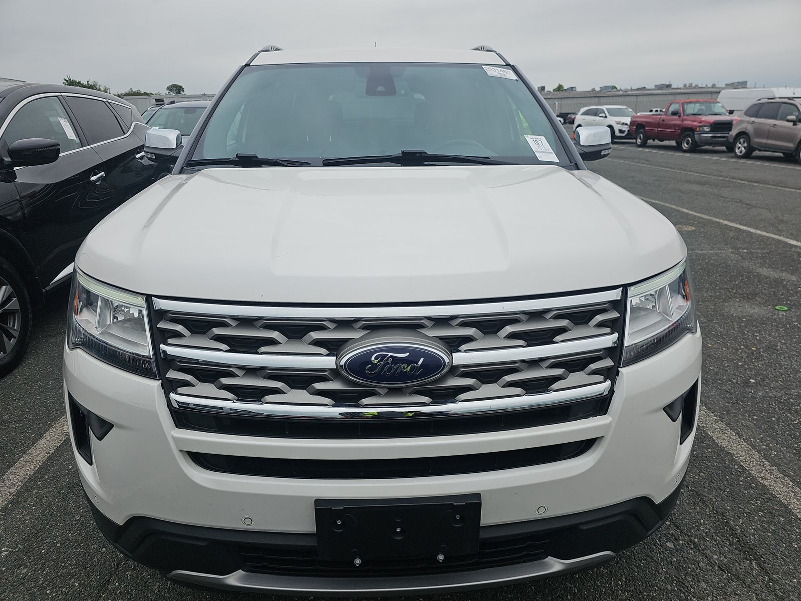 FORD EXPLORER - 3