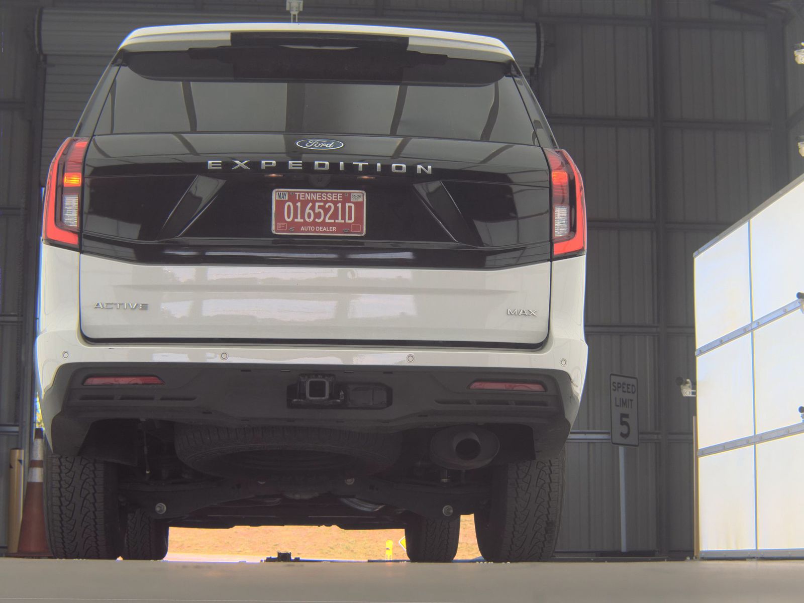 FORD EXPEDITION MAX - 8