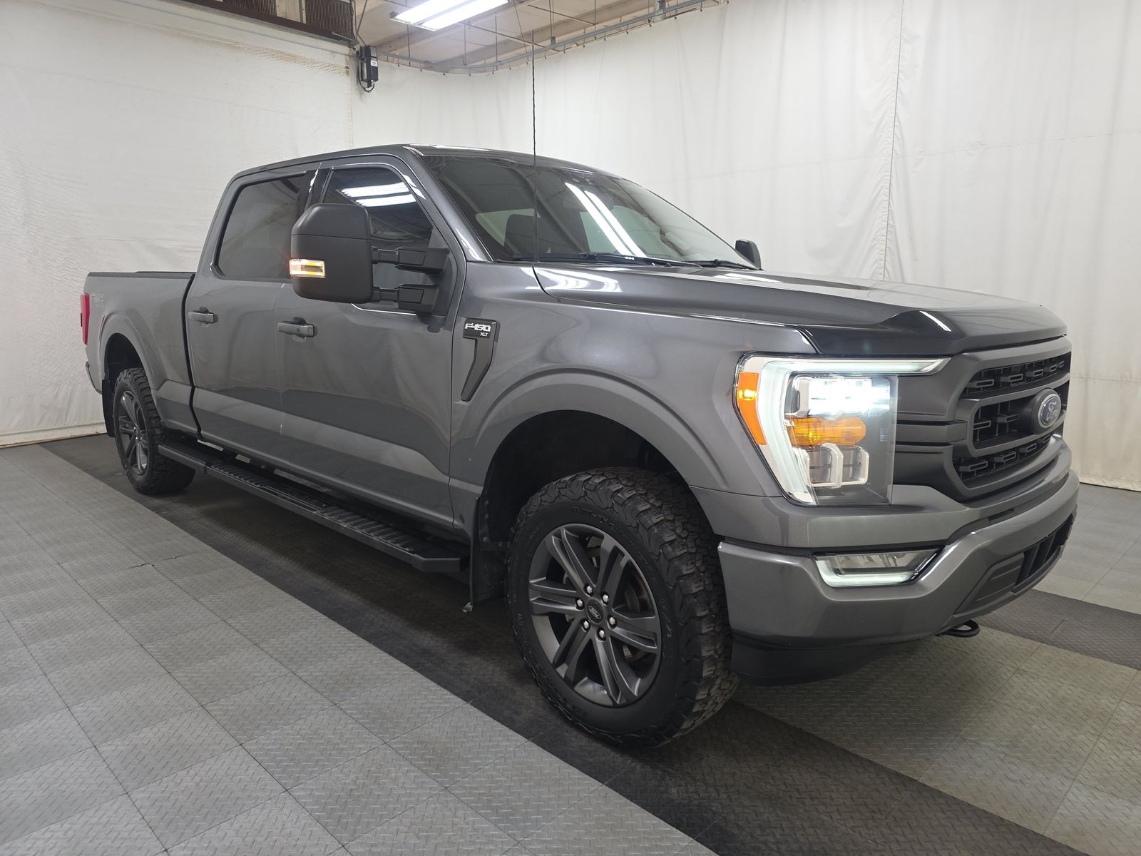 FORD F-150 - 4